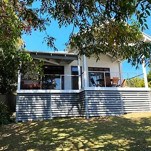 18 Seaview Street Byron Bay